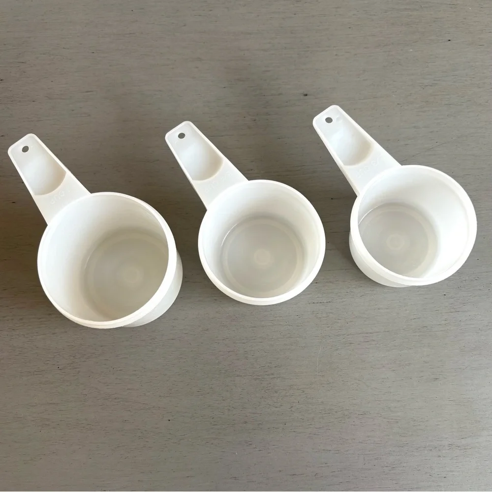 VTG Tupperware White Clear Measuring Cups Nesting 1 cup, 3/4 cup, 2/3 cup USA
